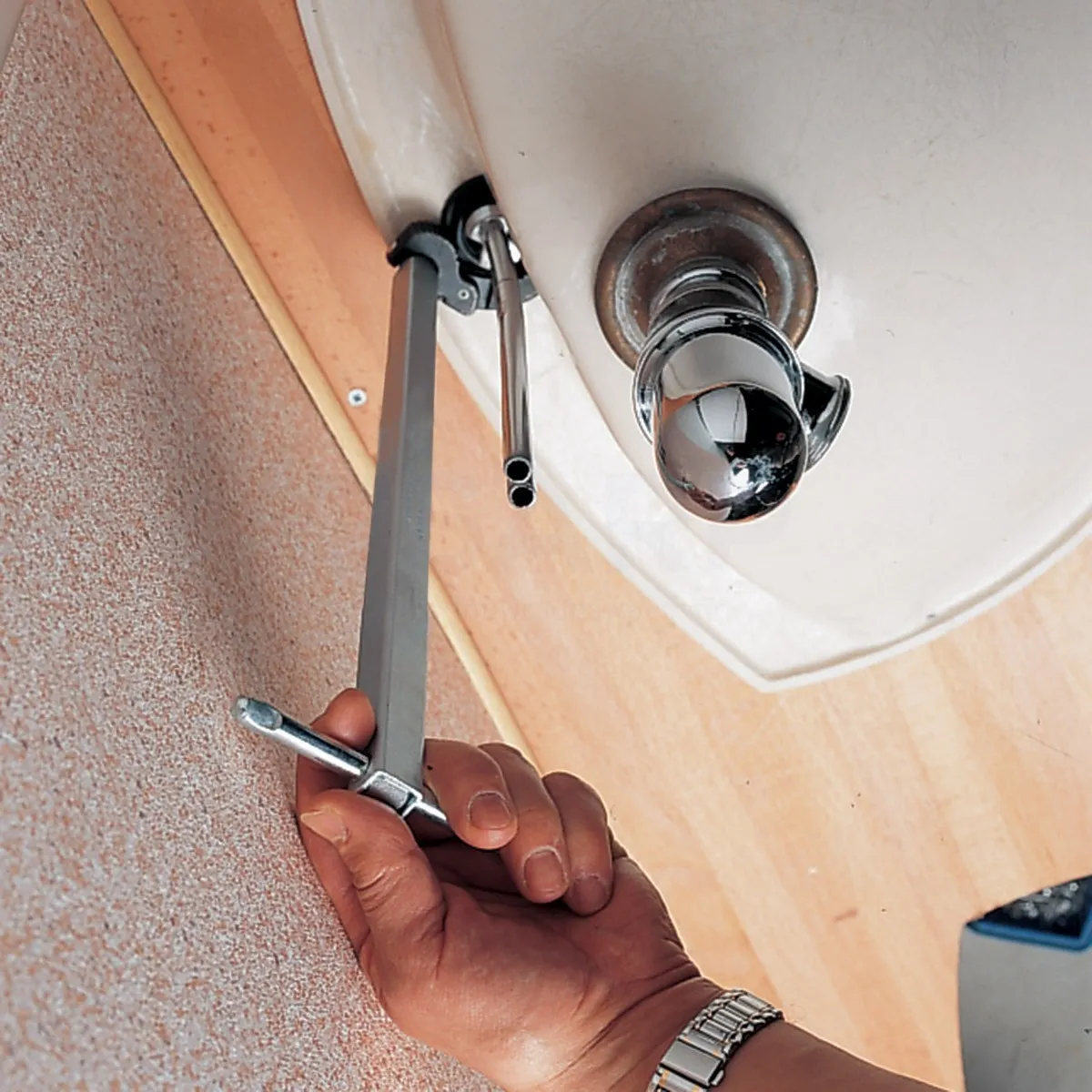 RIDGID ประแจขันท่อใต้อ่างล้างมือ ปรับความยาวได้ 10 - 17 นิ้ว ขนาด 3/8 นิ้ว - 1.1/4 นิ้ว รุ่น 31175 - Image 3