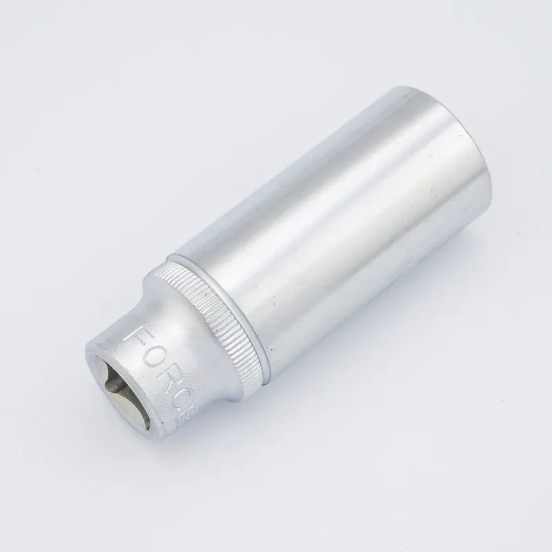 FORCE 5356318 ลูกบ๊อกซ์ 6 PT. 3/8 นิ้ว เบอร์ 18 (ยาว)