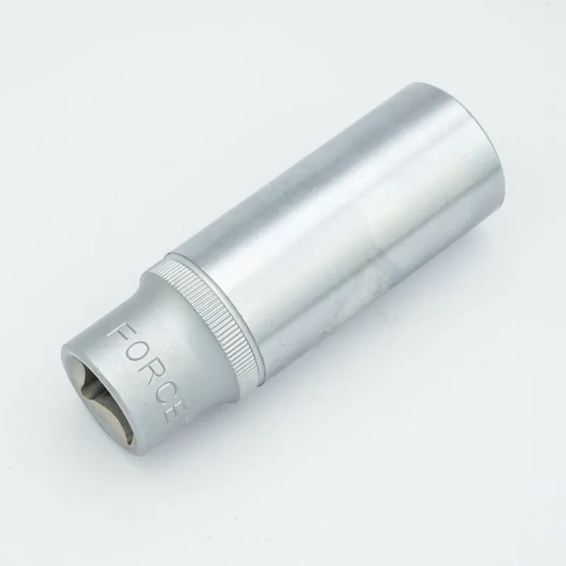 FORCE 5497719 ลูกบ๊อกซ์ 12PT. 1/2 นิ้ว เบอร์ 19