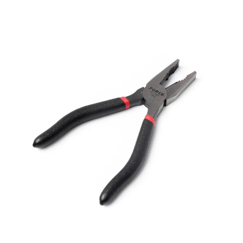 FORCE 611150 คีมปากตรง ด้ามหุ้มยาง 6 นิ้ว