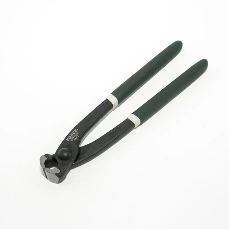 FORCE 6971230 คีมปากนกแก้ว ด้ามหุ้มยาง 9 นิ้ว