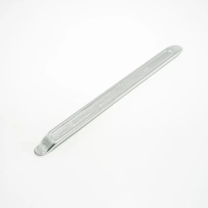 FORCE 750300 เหล็กงัดยาง 300 มม.