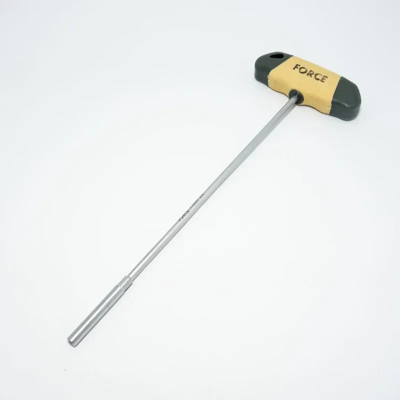 FORCE 77604 ประแจขันด้ามตัวทีหัวจีบ E4