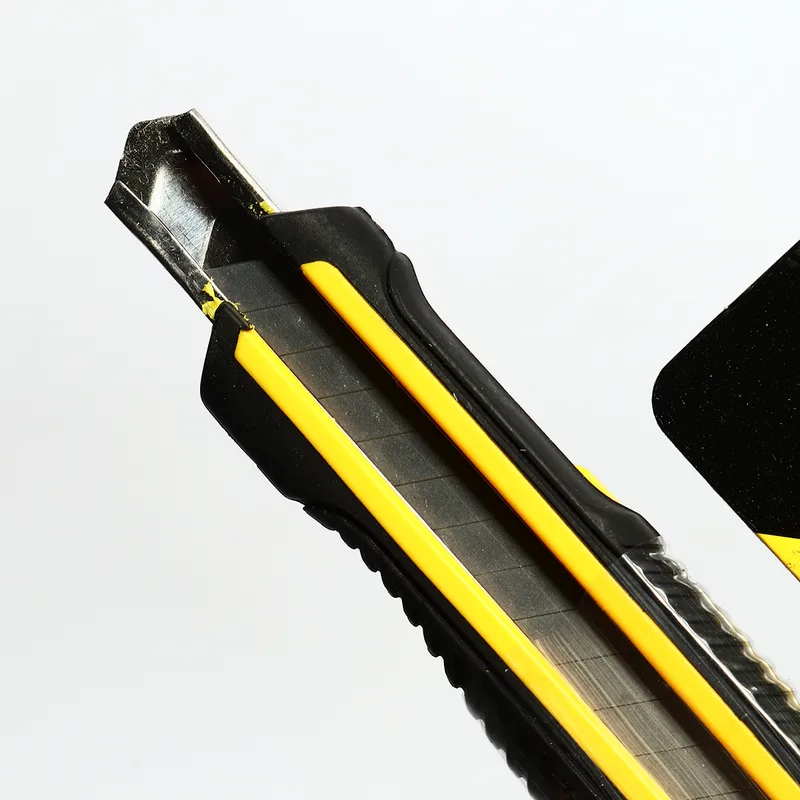 STANLEY STHT10409-8 มีดคัตเตอร์ DYNAGRIP 5-1/8" - Image 3
