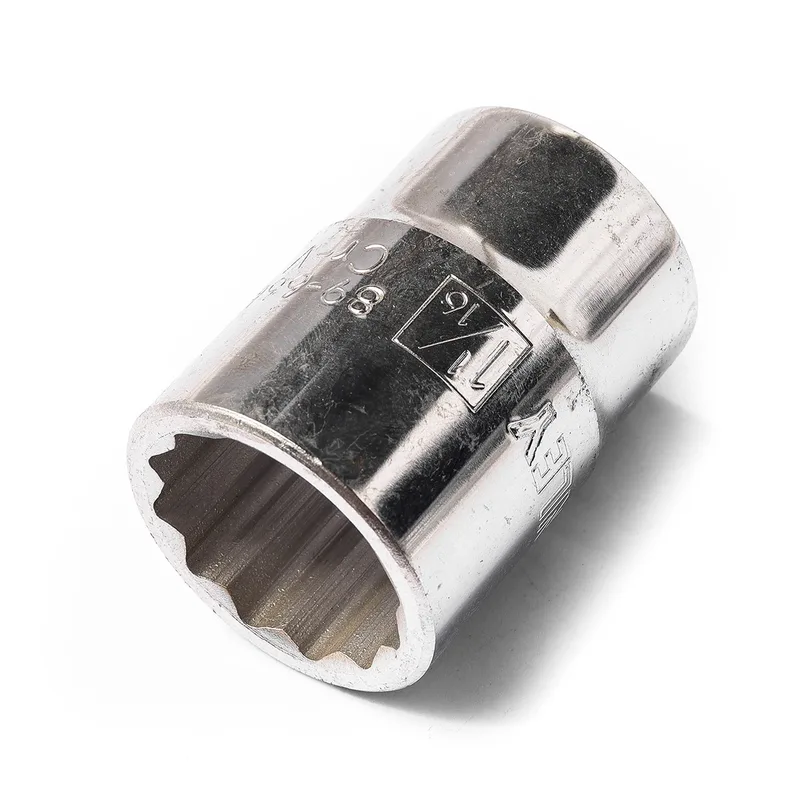 STANLEY 89-666 ลูกบ็อกสั้น 12เหลี่ยม3/4" 1-1/16"