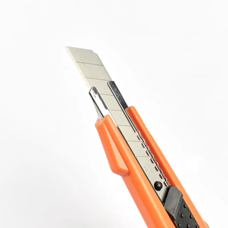 TRUPER มีดคัตเตอร์อเนกประสงค์ 16974 ขนาด 6 นิ้ว รุ่น CUT-6 - Image 4