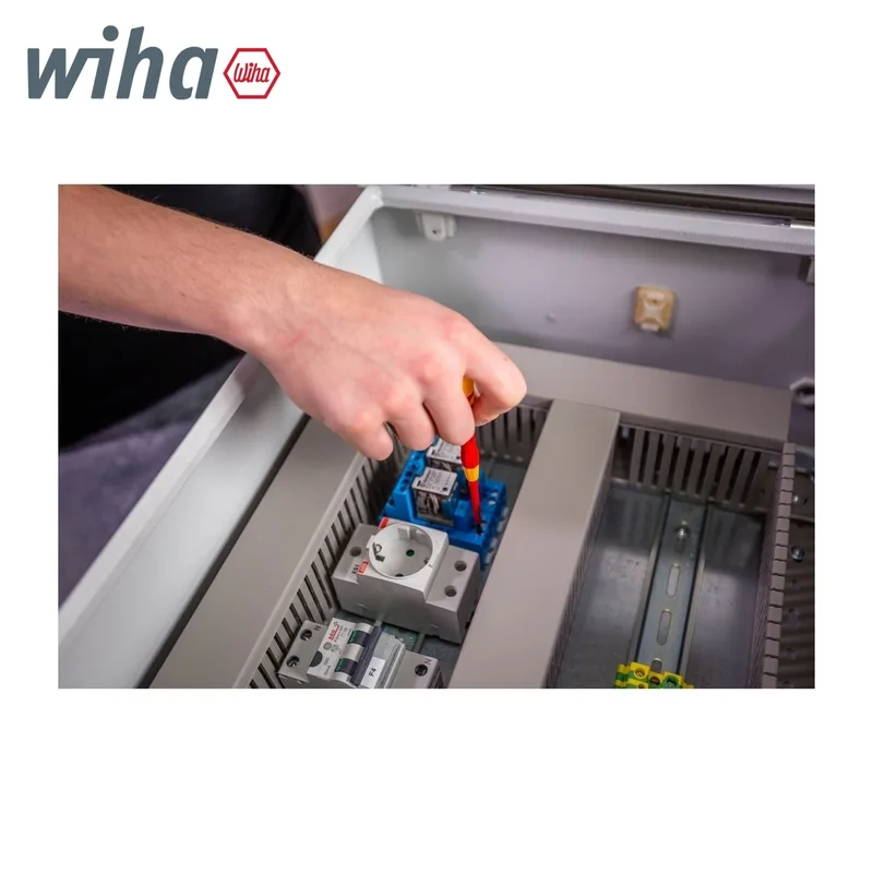 WIHA ชุดไขควงละเอียด PicoFinish Electric หัวแบน, แฉก 7 ชิ้น พร้อมที่จับ รุ่น 2270PK60 - Image 3